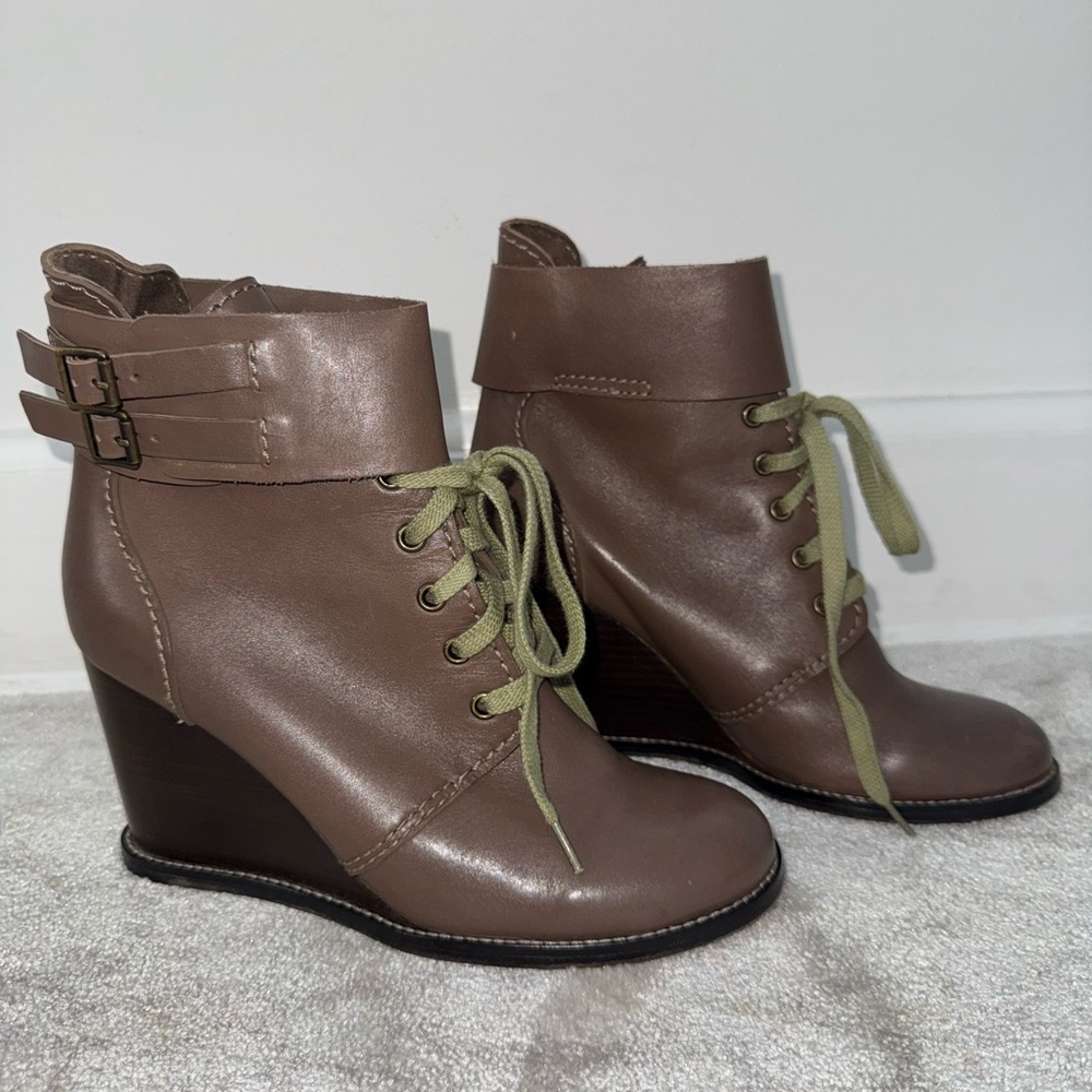 Vintage See By Chloe Irlanda wedge brown leather ankle boots